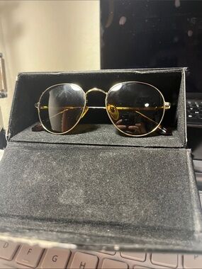 Smith Men's Gold Round Metal Sunglasses - Classic Aviator Style